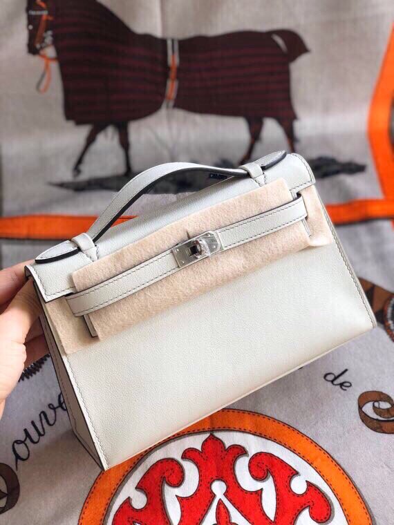 에르메스 미니 켈리백22 끄레 은장 스위프트